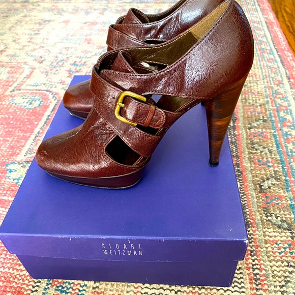 Stuart Weitzman Chocolate Brown Booties/Shoes - size 7 - Picture 7 of 11